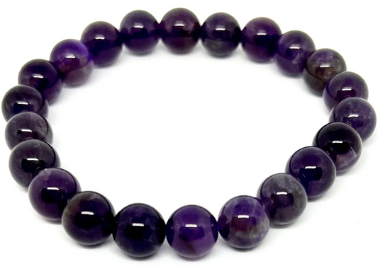 What does an amethyst bracelet do?