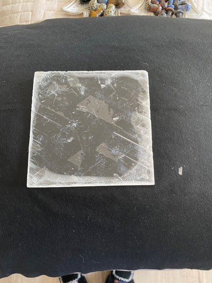 Selenite Charging Plate